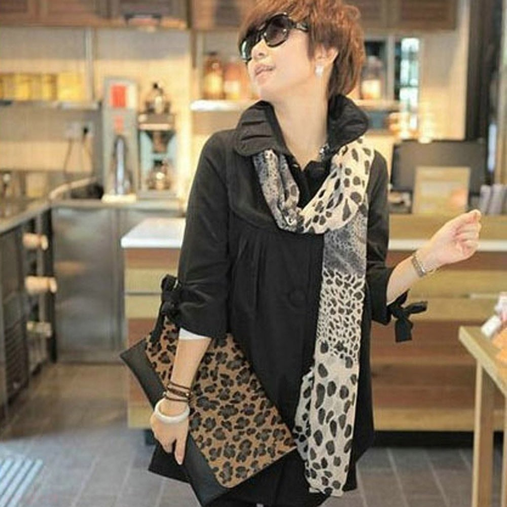 Women's leopard print scarf