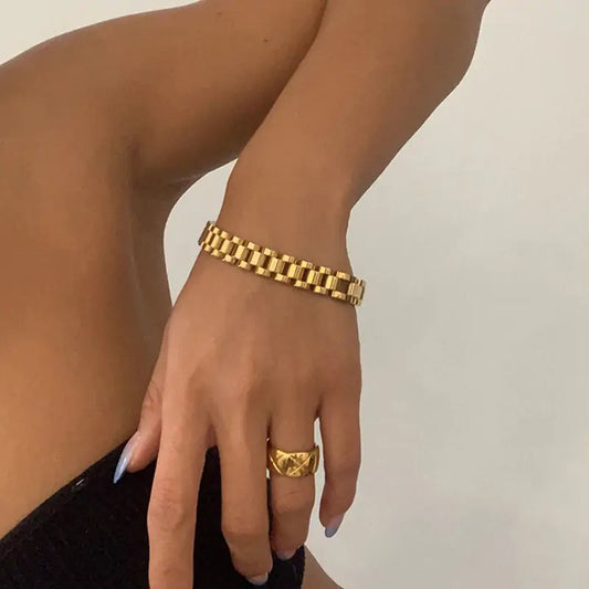 Gold Plated Link Bracelet